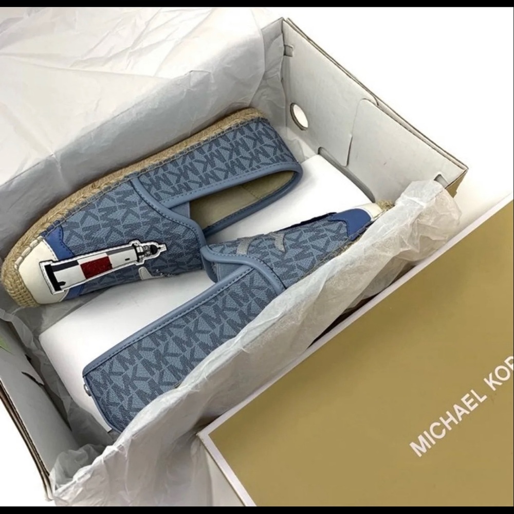 Michael Kors Shoes - Picture 5 of 8